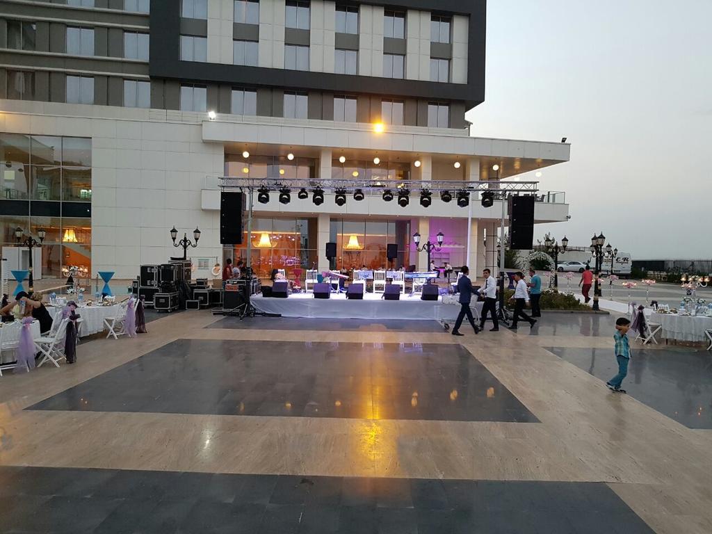 Wyndham Garden Diyarbakir Hotel Exterior photo